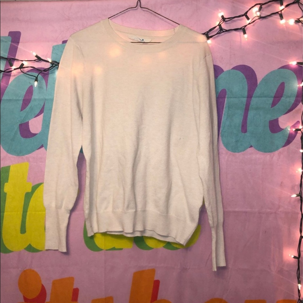 Woman’s Light Weight White Primark Sweater